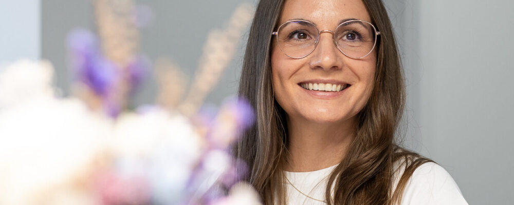 Portraitbild von Stefanie Bergmann